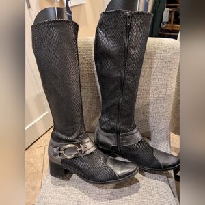 UTV Leather And Fabric Zip Up Boots,38